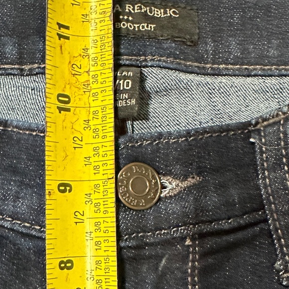 Banana Republic Slim Bootcut Jeans - Picture 5 of 10